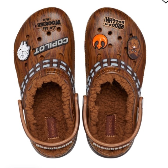 NWT Kids Star Wars Classic Lined Clog Chewbacca J5 - Picture 1 of 2